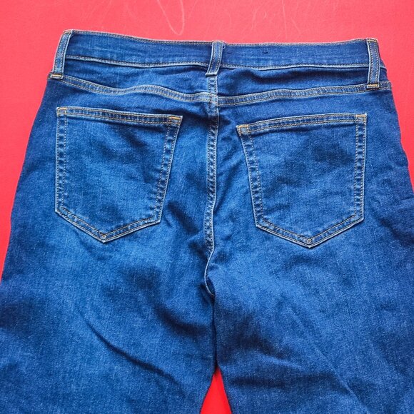 GAP jeans classic straight mid-rise blue women's size 29x30 - Picture 4 of 9